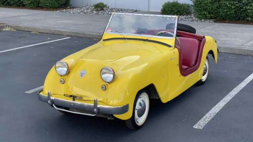 America's first post-WWII sports car was the Crosley Hotshot