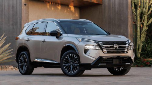 Nissan sells more Rogues than all its cars combined