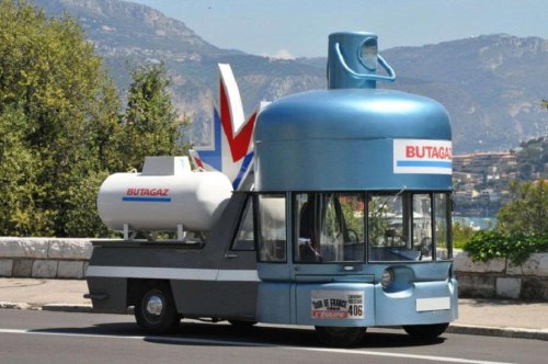 29 extremely strange cars