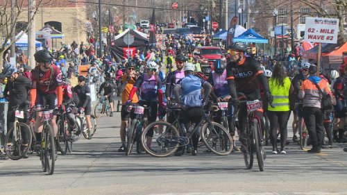 More than 5,000 cyclists gather in Hastings for annual gravel bike race