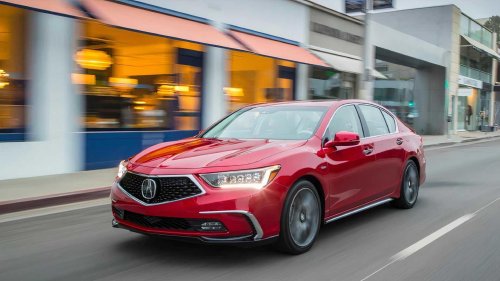 10 luxury cars that don’t collapse in value 5 years later