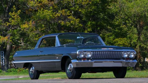 Chevy built and sold a 425-HP street car when safety barely existed