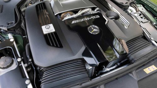 The luxury roadster that proves size matters