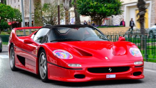 The 20 Fastest Ferraris In The World