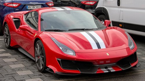 The 20 Fastest Ferraris In The World