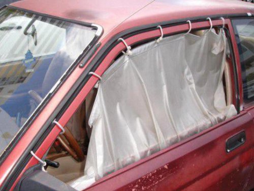 27 Questionable Car Moments That We Want No Part Of