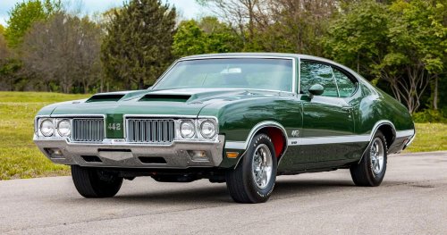 Chevy, The Only '70s Muscle Car With More Torque Than The Chevy Chevelle SS 454