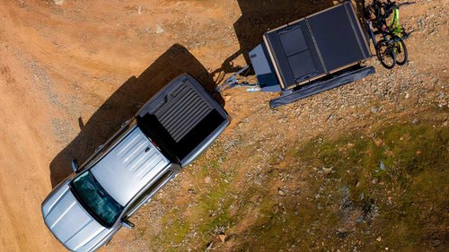 GMC, A brand-new GMC Sierra 1500 now costs less than a mid-size truck, and nobody wants it