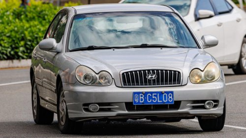 10 Cars With The Worst Paint Quality &amp; 10 With The Best