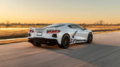 These 10 Upgrades Make The 2025 C8 Corvette Worth Every Dollar