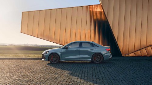 10 cars that deserved a manual transmission