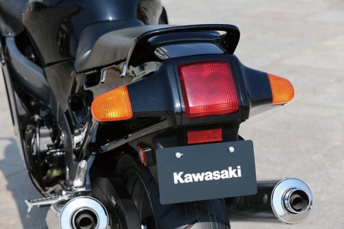 カワサキ「ZZ-R1100」の系譜｜300km/h時代の到来を告げる世界最速グランツーリスモ！【バイクの歴史】