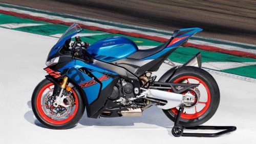 The sportbike with Honda reliability and BMW-level handling