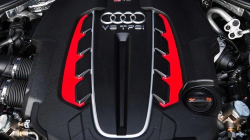 The Audi RS7 560-hp hatchback is an ideal family car for $55k