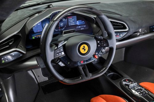 噂の新型モデル、フェラーリ296スペチアーレがついに登場！ デリバリーは2026年春 価格は約6500万円