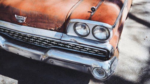 The 20 Most Valuable Car Parts To Scrap