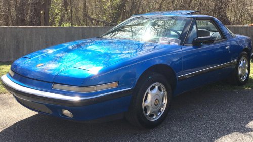 20 "Lame" Cars That Are Actually Pretty Cool