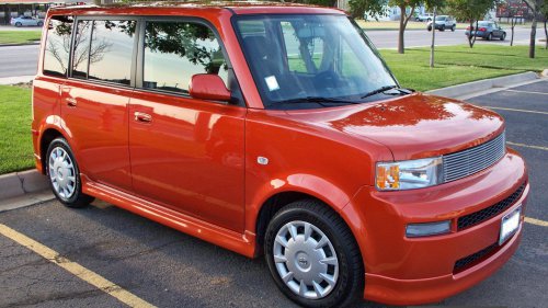 20 "Lame" Cars That Are Actually Pretty Cool