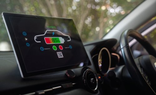 “He venido estresado del viaje”: acompañó a su amigo a una ruta en un eléctrico y lo que sucedió con el coche no es menor