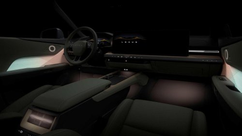 Here's how a fully loaded Toyota Crown compares to the all-new but base-spec Lexus ES