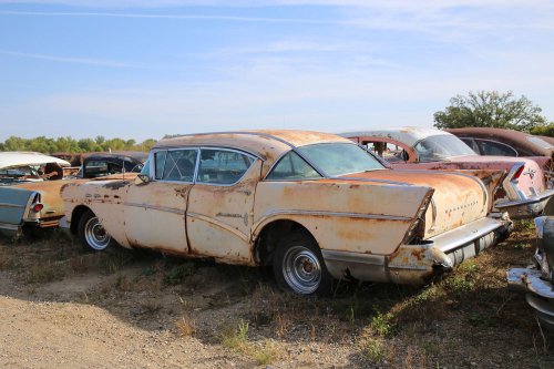 More Junkyard discoveries from French Lake Auto Parts, Annandale, Minnesota