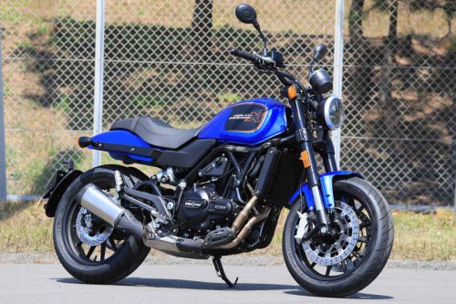 ハーレーダビッドソン「X500」に試乗｜軽いし、怖くない！ スポーツモデル好きな私も気軽に乗れるハーレーでした【葉月美優のちょい乗りレビュー】