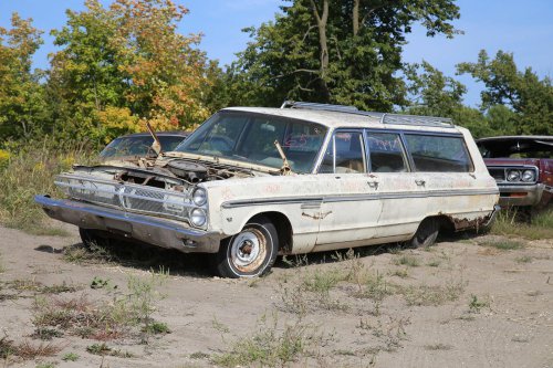 More Junkyard discoveries from French Lake Auto Parts, Annandale, Minnesota