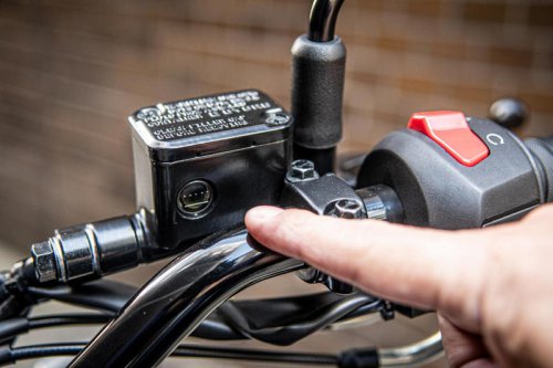 冬の間にバイクに乗ってなかった人は必見！ 走り出す前に『この7箇所』だけはチェックして！【バイク初心者おすすめ知識学 on スズキのバイク！】