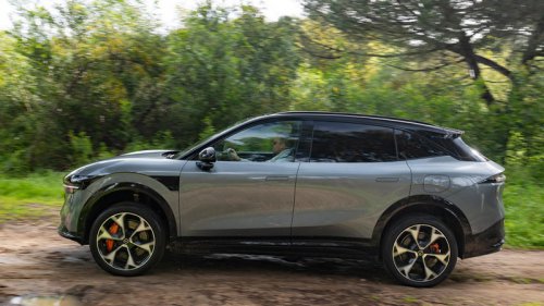 I've driven the ultra fast-charging Zeekr 7X – and it shows Chinese EVs are still better at premium design than driving experiences