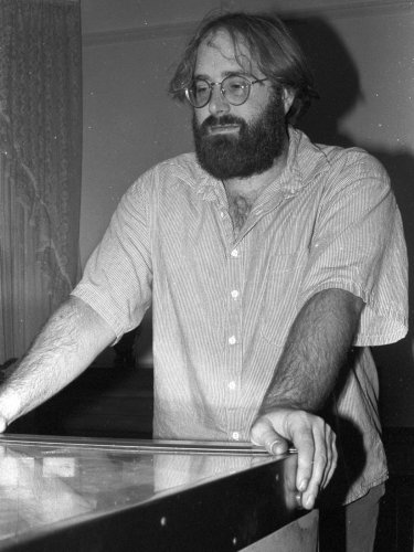 How to Make Money on a Pinball Machine Rescued from the Car Graveyard