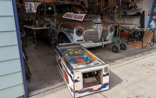 How to Make Money on a Pinball Machine Rescued from the Car Graveyard