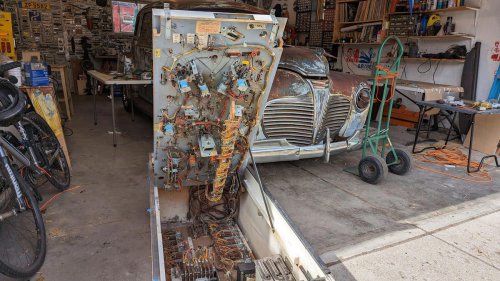 How to Make Money on a Pinball Machine Rescued from the Car Graveyard