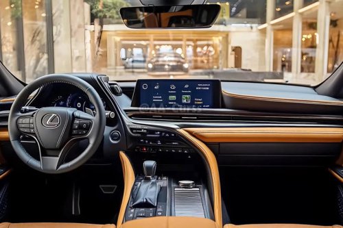 静かに走る「大人の高級車」がここまで変わるとは… 新型「レクサスES」、予想図から読み解く変貌