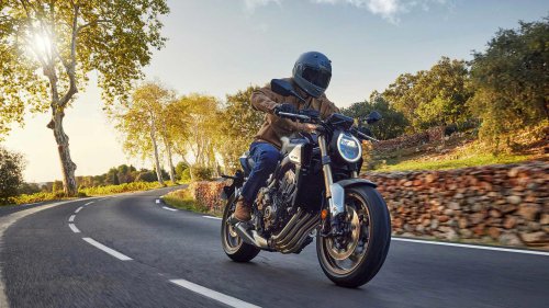 An overlooked midweight motorcycle that quietly does everything well