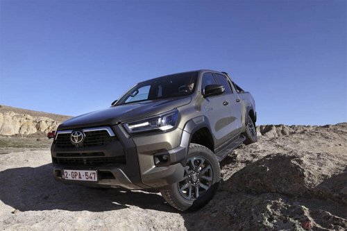初の48Vマイルドハイブリッドシステム搭載で超絶進化！ トヨタが英国市場へ「ハイラックス ハイブリッド 48V」を導入
