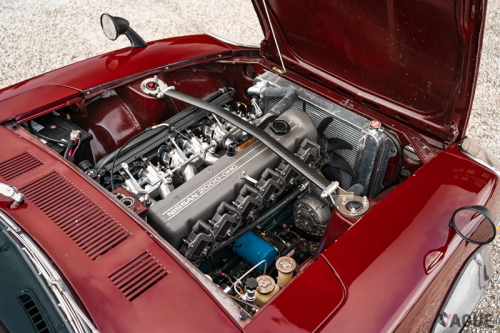 Gノーズが懐かしい！ 初代「Z」が米国オークションで発見 オバフェンに車高調…Zカーらしいカスタムがされた半世紀前の個体の“価値”とは