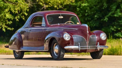 1940s Lincoln Zephyr: elegance on wheels
