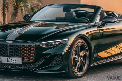 “最後のW12”モデル現る！ ベントレーがミッドナイトエメラルドを纏った「バトゥール コンバーチブル」一般公開 世界16台の限定車