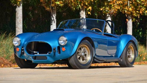 10 Iconic Classic Convertibles of the 1960s