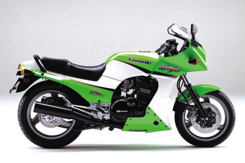 カワサキ「GPZ900R」の系譜｜時速250kmの世界を切り拓いた最強最速の初代ニンジャ【バイクの歴史】