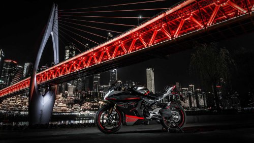 The beginner-friendly sports bike that doesn't feel like a compromise