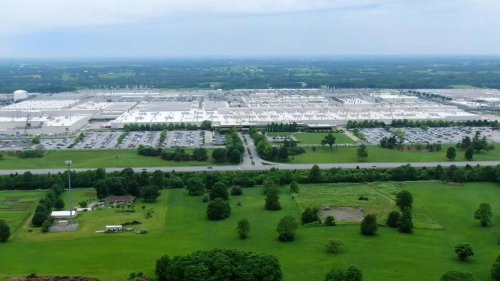 The 10 Largest Auto Plants &amp; The 10 Smallest