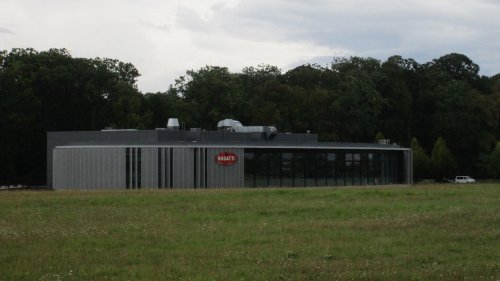 The 10 Largest Auto Plants &amp; The 10 Smallest