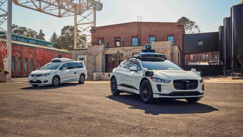 Wayward Waymos remind us driverless cars are still far from perfect