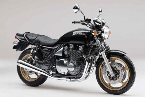 カワサキ「ゼファー1100」の系譜｜空冷・大排気量で人気を誇ったゼファーの最終完成形【バイクの歴史】