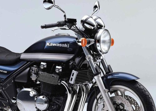 カワサキ「ゼファー1100」の系譜｜空冷・大排気量で人気を誇ったゼファーの最終完成形【バイクの歴史】