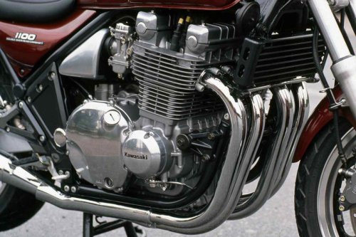 カワサキ「ゼファー1100」の系譜｜空冷・大排気量で人気を誇ったゼファーの最終完成形【バイクの歴史】