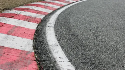 Muscle cars that looked fast but delivered weak performance