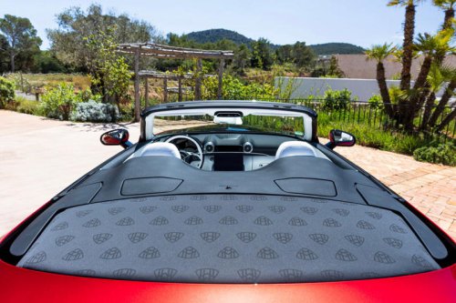 Shifting Focus to the Driver: 2026 Mercedes-Maybach SL680 Monogram Series Driven