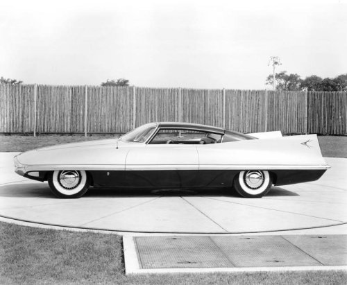 From 1924 Six to Modern 300, Chrysler Celebrates 100 Years